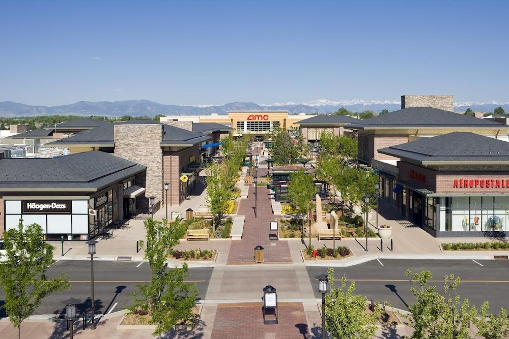 Hilton Garden Inn Denver/Thornton Bagian luar foto