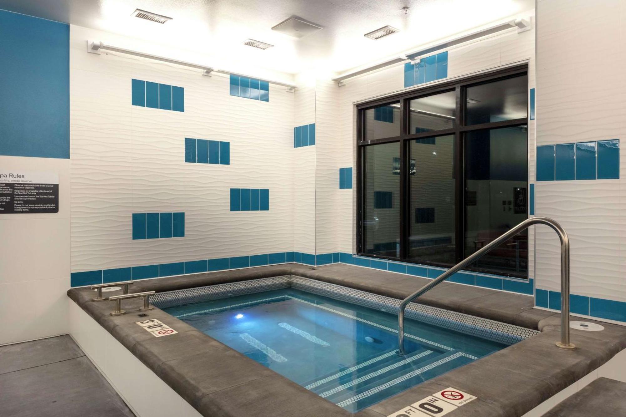 Hilton Garden Inn Denver/Thornton Bagian luar foto