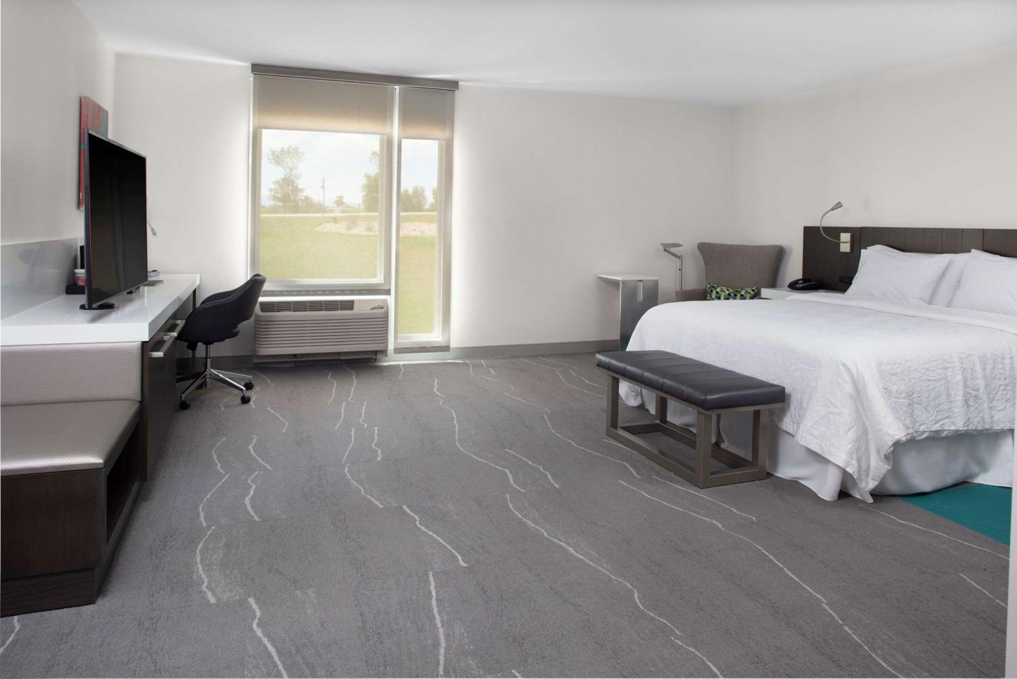 Hilton Garden Inn Denver/Thornton Bagian luar foto
